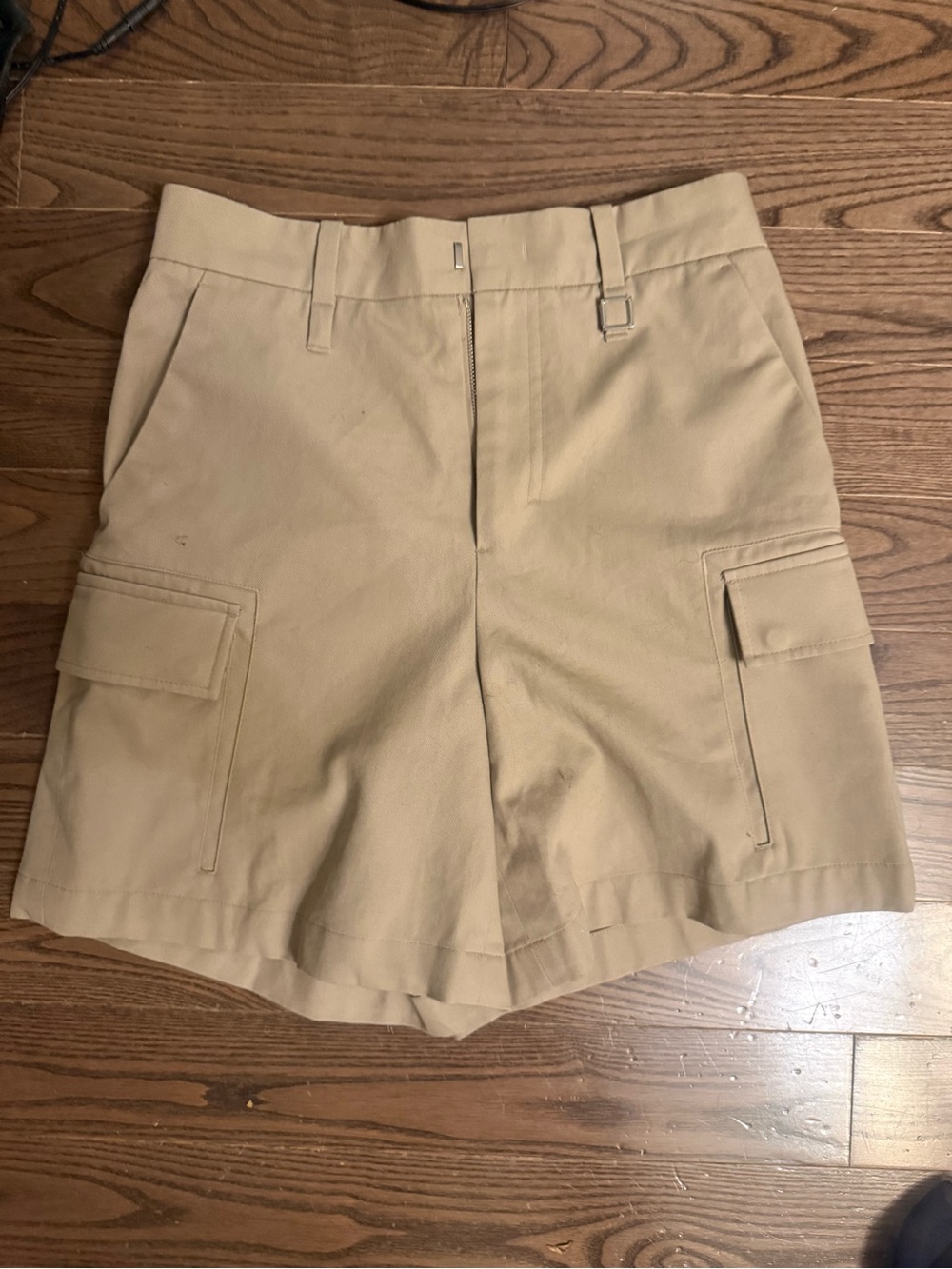 WOOYOUNGMI Paris utility cargo shorts in beige/khaki - 28